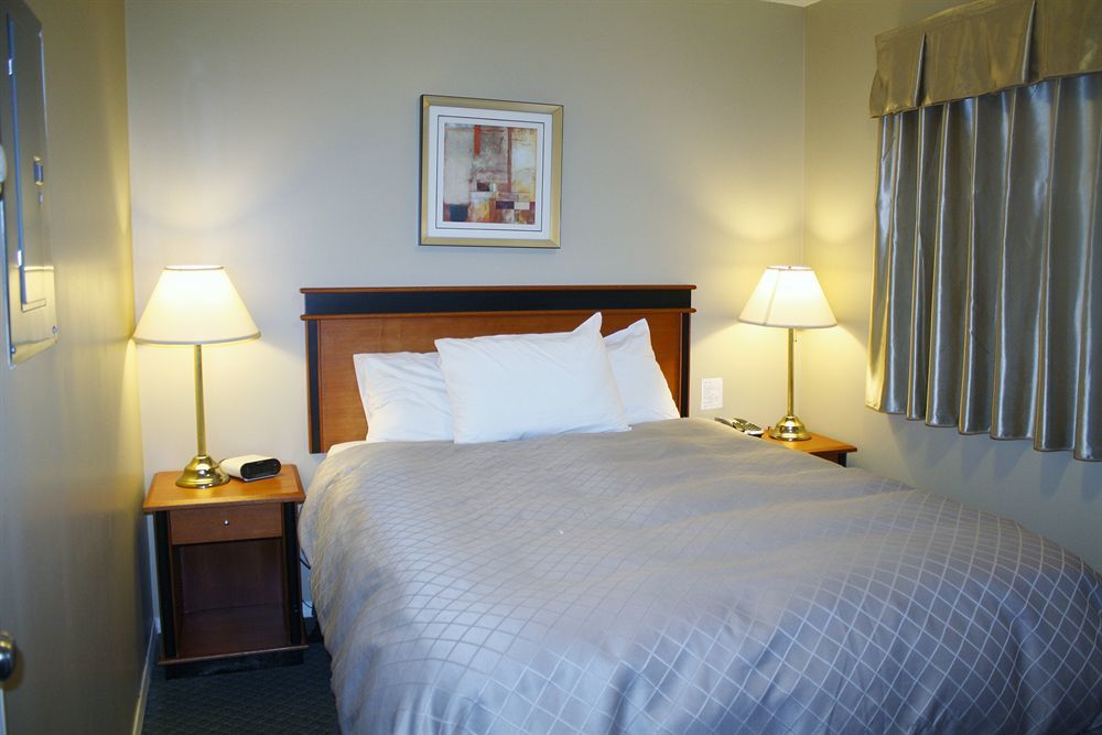 Diplomat Motel นาไนโม ภายนอก รูปภาพ